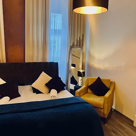 Csaky Palace Ba 3 Appartamento Bratislava